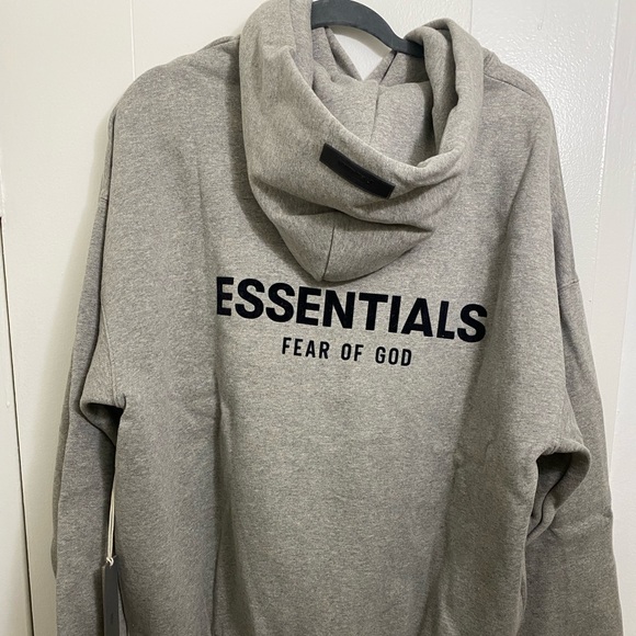 Fear of God Essentials Dark Oatmeal size Men Small Medium *NWT* - Picture 1 of 8